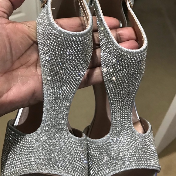 Sparkly silver rhinestone block heels - Picture 11 of 14